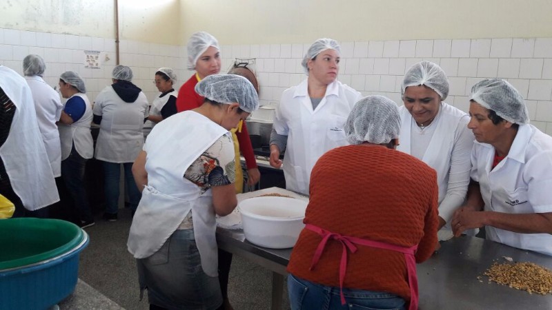 Secretaria de Educação realiza capacitação aos profissionais da educação para início das aulas