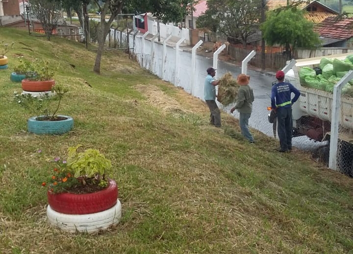 Escolas e CMEIs da rede municipal estão sendo preparadas para receber mais de 3.000 alunos