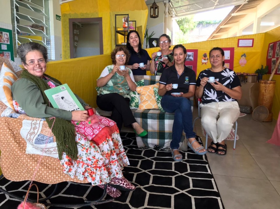 IBAITI - Projeto de Leitura da Escola Municipal Leônidas Ferreira de Melo conta histórias do Sítio do Pica Pau Amarelo