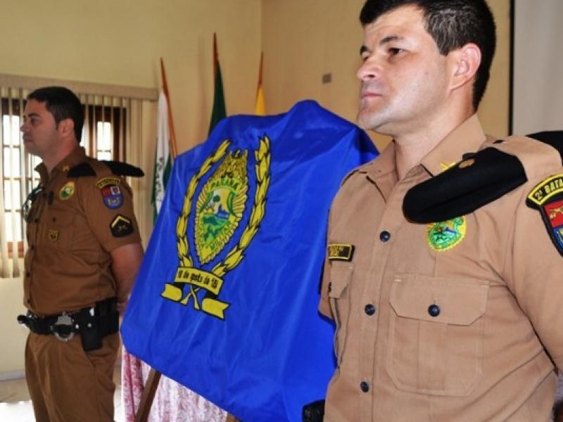 Policiais destaques da Polícia Militar recebem homenagem na Casa da Cultura em Ibaiti