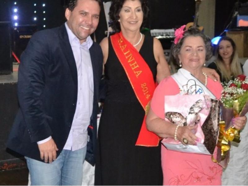 Ibaiti escolhe Rei e Rainha da Melhor Idade em Baile da Primavera